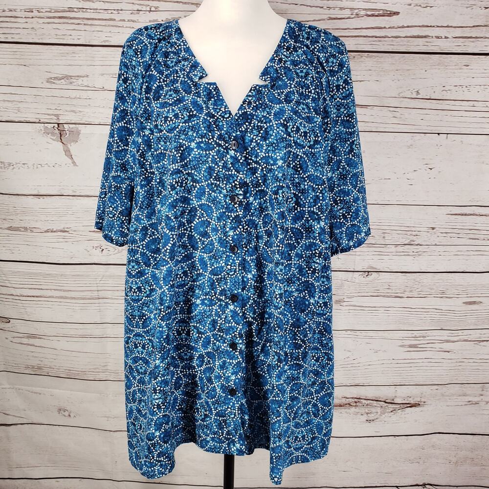Catherines Blue V- Slit Neck Detail Button Up Short Sleeve Top Size 1X